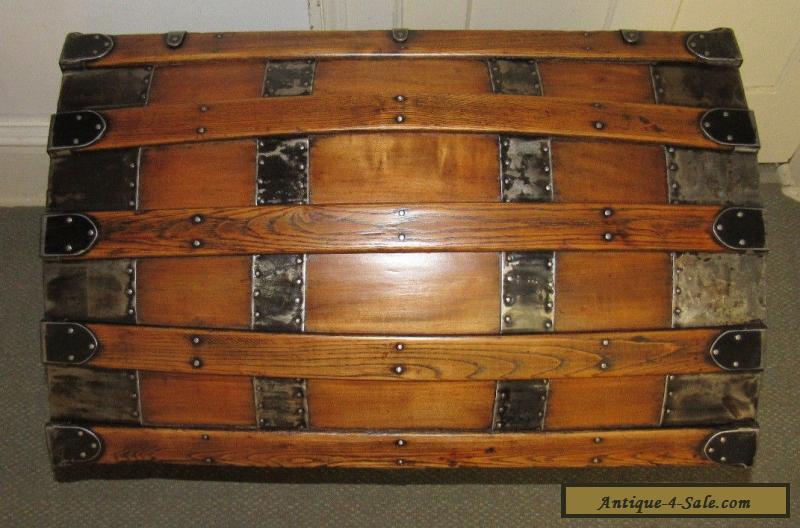 ANTIQUE STEAMER TRUNK VINTAGE VICTORIAN DOME TOP BRIDES STYLE CLASSIC WOOD CHEST for Sale in ...