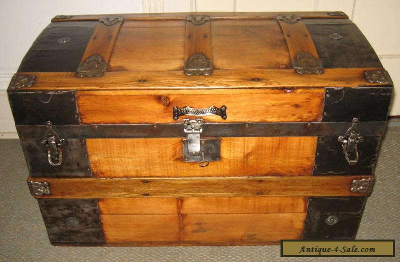 ANTIQUE STEAMER TRUNK VINTAGE VICTORIAN RUSTIC WOODEN FLAT TOP CHEST C1890 for Sale in United States