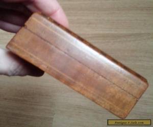 Item SMALL ANTIQUE SQUARE WOODEN TRINKET BOX. WITH VENEERED, HINGED LID.  for Sale