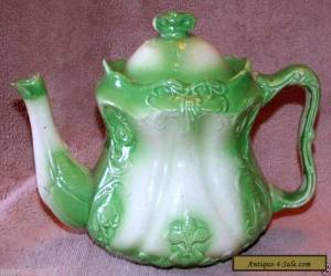 Item GORGEOUS GREEN / WHITE PATTERNED ANTIQUE TEAPOT - CHIPPED SPOUT for Sale