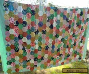 Item Antique vintage patchwork hand pieced old hexagon bed quilt cover  for Sale