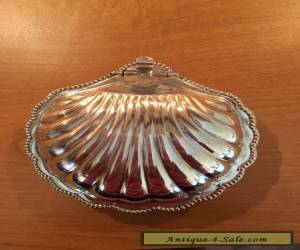 Item VINTAGE SILVERPLATE CLAM SHELL BUTTER DISH  MADE IN ENGLAND for Sale