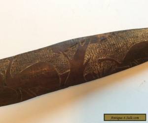 Item NICE OLD ANTIQUE CARVED AUSTRALIAN ABORIGINAL WOOMERA SPEAR THROWER NO CLUB for Sale