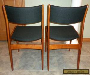 Item Pair of Vintage Mid Century Danish Modern Teak Dining Chairs for Sale