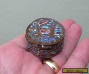 Item An Antique Chinese Enamel Pill Box 19th Century for Sale