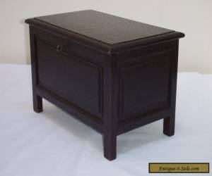 Item Antique Lockable Oak Wooden Box with 4 Legs for Sale
