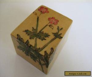 Item VINTAGE CHINESE HAND PAINTED WOODEN BOX,SILK LINED,VERY PRETTY LOOKING BOX < for Sale