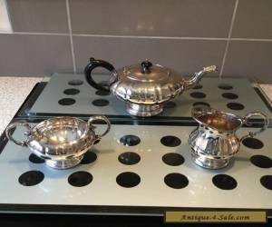 Item Marlboro Silver Plated Old English Reproduction 3 Piece Tea Set for Sale