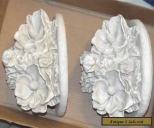 Item Set of 2 Wall Sconce Shelves White Ornate Flowers for Sale