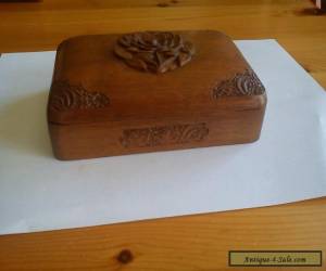 Item Vintage hand-carved Kashmir solid Walnut trinket box for Sale