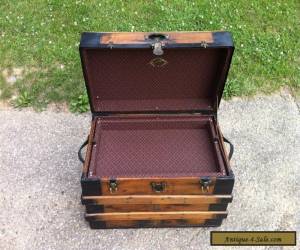 Item ANTIQUE REFINISHED STEAMER CHEST VINTAGE FLAT TOP COFFEE TABLE TRUNK W/ TRAY for Sale