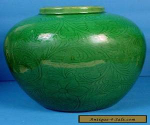 Item VINTAGE CHINESE INCISED APPLE GREEN MONOCHROME OVOID STONEWARE VASE for Sale