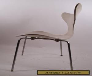 Item Jacobsen Fritz Hansen Seagull Mid Century Modrn  Chair for Sale