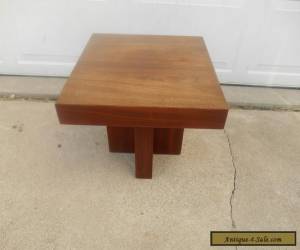 Item  Vintage Mid-Century Danish Modern Walnut Wood End Side Lamp Table Chunky for Sale