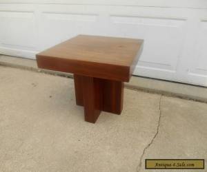 Item  Vintage Mid-Century Danish Modern Walnut Wood End Side Lamp Table Chunky for Sale