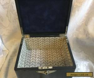 Item EDWARDIAN LUXURY LEATHER COVERED JEWELLERY BOX, WITH WORKING LOCK AND KEY  for Sale