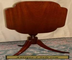 Item BIGGS MAHOGANY TABLE TILT FLIP TOP Center Spindle Stand VINTAGE 2of2 for Sale