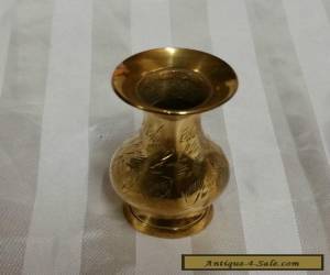 Item VINTAGE ANTIQUE "MINIATURE VASE" SOLID BRASS 7.7cm for Sale