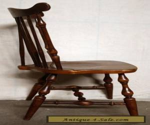 Item Antique Vintage Windsor Solid Wood Wooden Spindle Back Dining Side Accent Chair for Sale