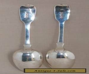 Item Antique Pair of Crested Sterling Silver Fiddleback Teaspoons London 1838 & 1841  for Sale