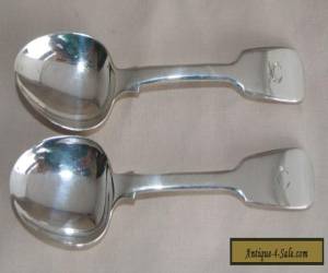 Item Antique Pair of Crested Sterling Silver Fiddleback Teaspoons London 1838 & 1841  for Sale