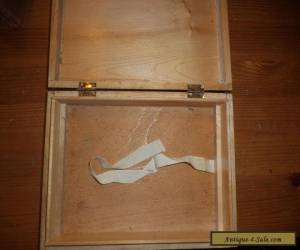 Item  vintage wooden box  for Sale