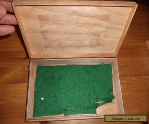 Item  vintage cigar   wooden box   for Sale