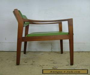 Item Gunlocke Mid Century Danish Modern Walnut Lounge Arm Chair for Sale
