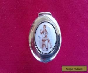 Item Pill box silver with  enamel picture to lid  for Sale