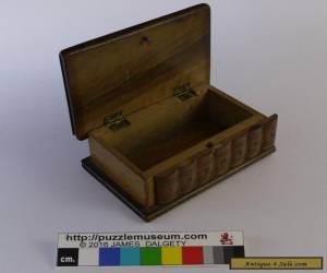Item Small Victorian Sorrento puzzle box for Sale