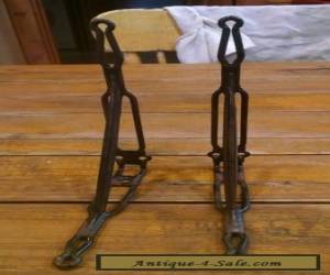 Item Antique metal shelf brackets for Sale