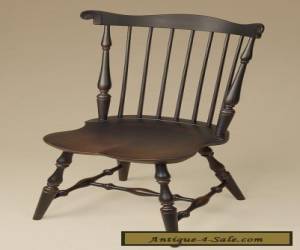 Fan Back Windsor Chair - Antique Style - Wood - Dining Room Chairs - Furniture  for Sale