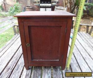 Item SMALL ANTIQUE VINTAGE OLD QUEENSLAND MAPLE AND TASMANIAN OAK  CUPBOARD for Sale