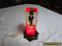  VINTAGE JAPANESE GEISHA LADY IN LUCITE BOX TV NIGHT LIGHT AWESOME