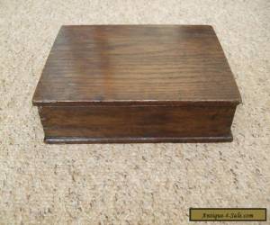 VINTAGE SOLID OAK WOODEN DOVETAILED BOX. for Sale