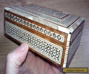 Item ANTIQUE WOODEN TRINKET BOX RESTORATION PROJECT. IN NEED OF SOME TLC!  for Sale