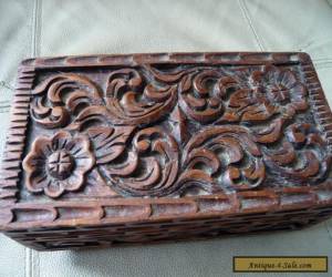 Item ANTIQUE HAND CARVED WOODEN TRINKET BOX ~ LEGS ~ SCROLLS & FLOWERS DECORATION for Sale