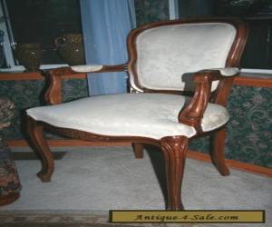 Item Italian wooden antique chair Louis XV style for Sale