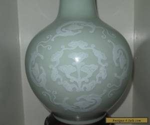 Item ANTIQUE LARGE 19c CELADON VASE BAT DECORATION ON FITTED WOOD STAND for Sale