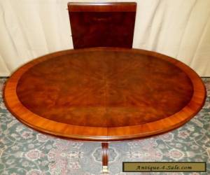 Item DREXEL BANDED MAHOGANY DINING TABLE Chippendale Center Pedestal Style VINTAGE for Sale