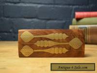 LOVELY INLAID BRASS HARDWOOD SECTIONED/FITTED WOODEN DARTS DART BOX