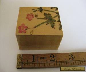 Item VINTAGE CHINESE HAND PAINTED WOODEN BOX,SILK LINED,VERY PRETTY LOOKING BOX < for Sale