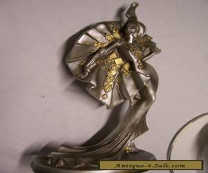 Item VINTAGE PLASTER ART DECO STATUE for Sale