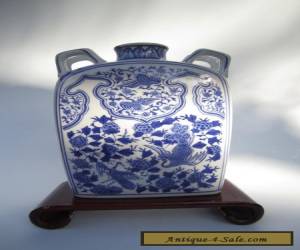 Item Vintage Blue And White Chinese Flat Vase With Handles for Sale