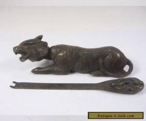Handwork China Old Decorated Copper Usable Tiger Shaped Lock and Key  for Sale