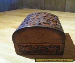 Item LOVELY CARVED WOODEN CHEST / TRINKET BOX    VERY GOOD CONDITION for Sale