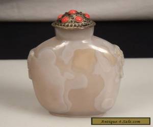 Antique Chinese Carved Agate Hardstone Snuff Bottle - Lion Heads  44155 for Sale