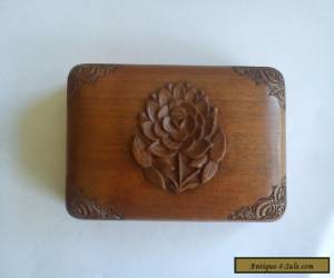 Item Vintage hand-carved Kashmir solid Walnut trinket box for Sale