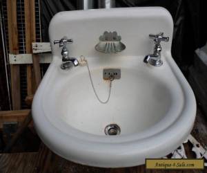 Item  ANTIQUE WHITE CAST IRON FARMHOUSE SINK   for Sale