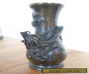 Item Japanese antique bronze vase for Sale